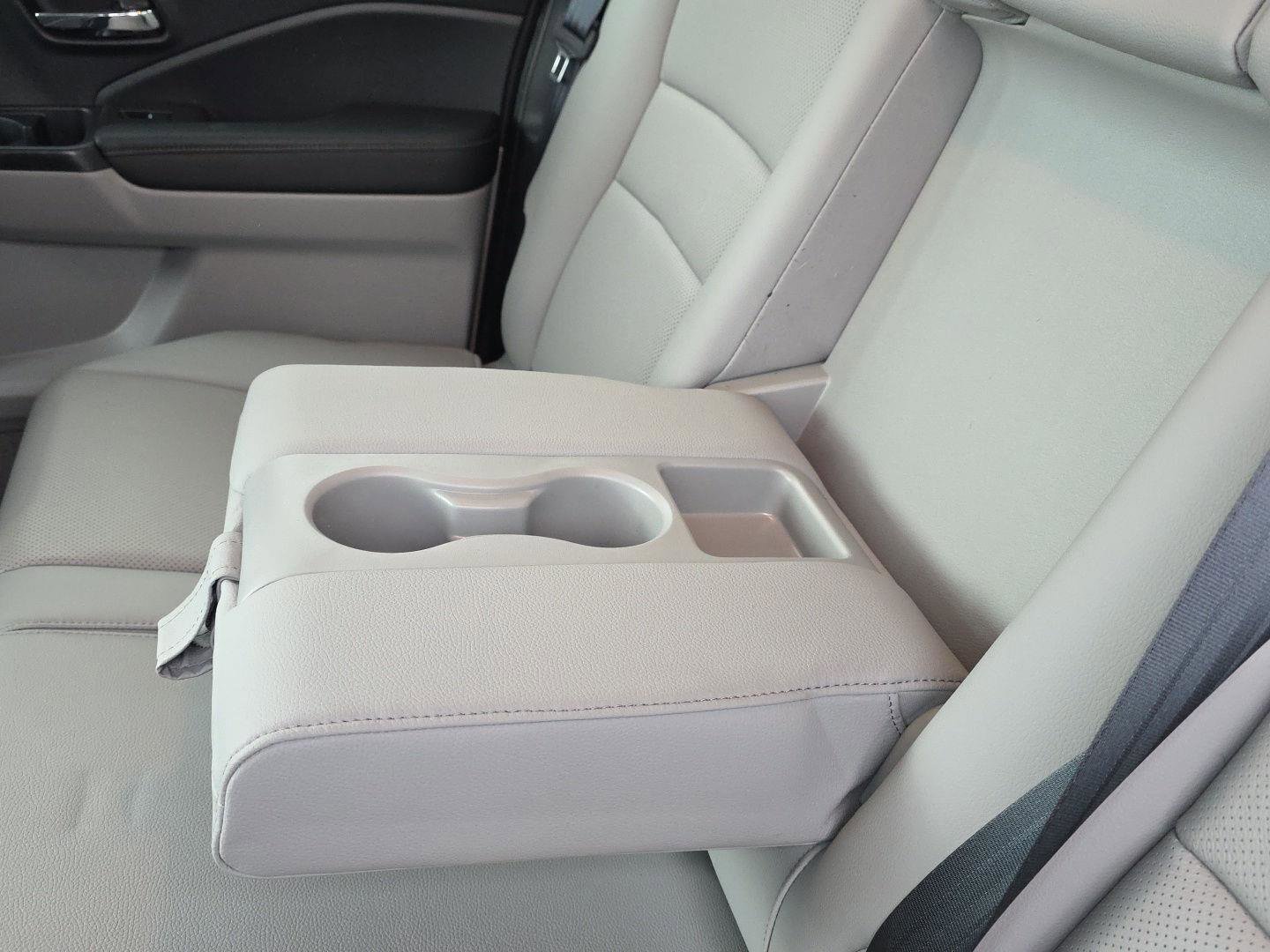 Used 2020 Honda Ridgeline RTL-E image 28