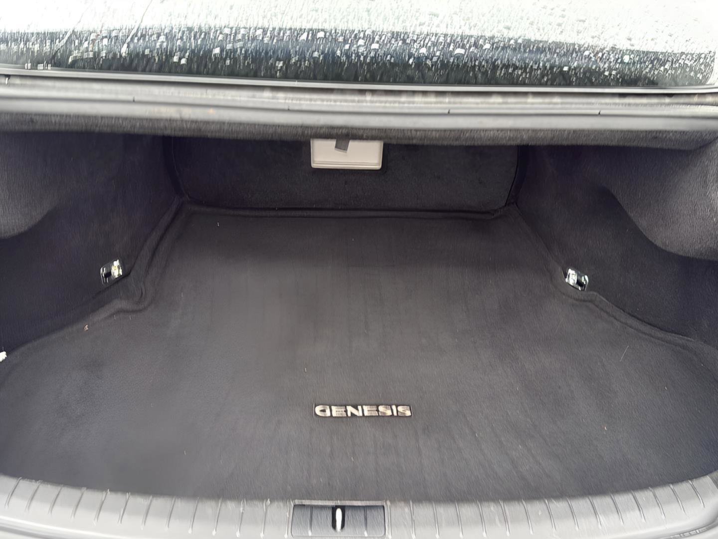 Used 2016 Hyundai Genesis 3.8 w/ Option Group 02 AWD/4WD image 25