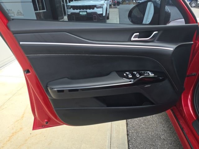 Used 2025 Kia K5 GT-Line w/ GT-Line Premium Package FWD image 10
