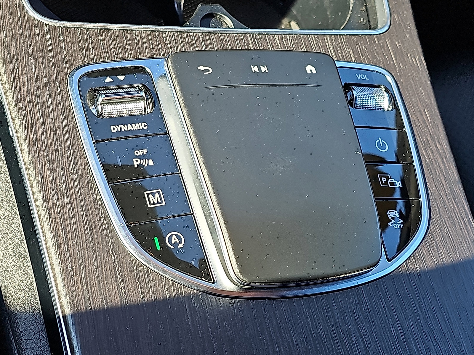 Used 2022 Mercedes-Benz GLC 300 4MATIC image 24