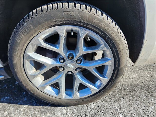 Used 2020 Chevrolet Suburban Premier image 41