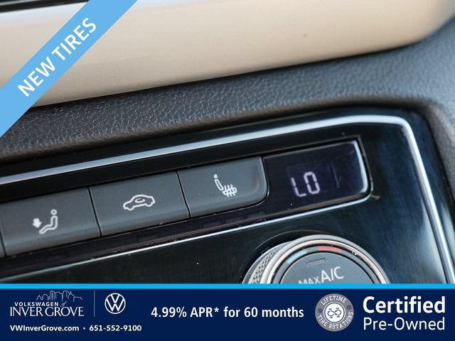 Certified 2023 Volkswagen Atlas Cross Sport SE AWD/4WD image 30
