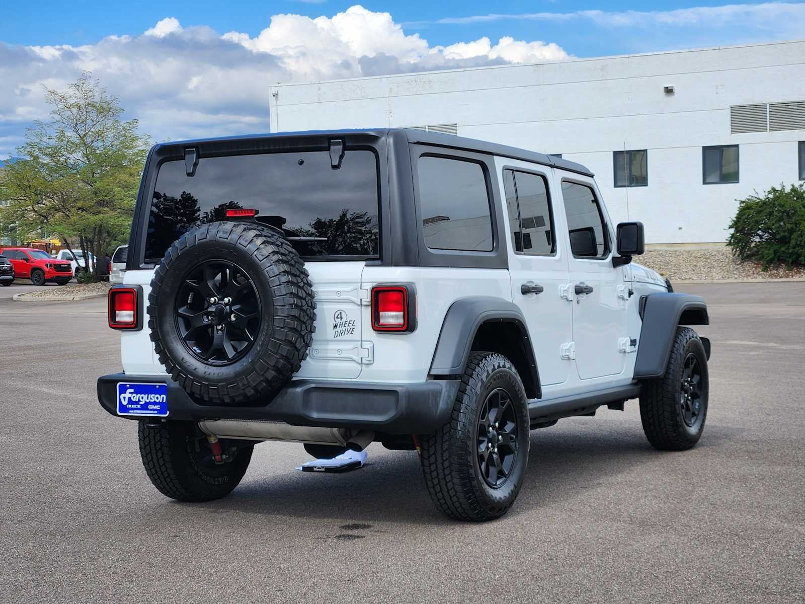 Used 2023 Jeep Wrangler Unlimited Sport AWD/4WD image 3
