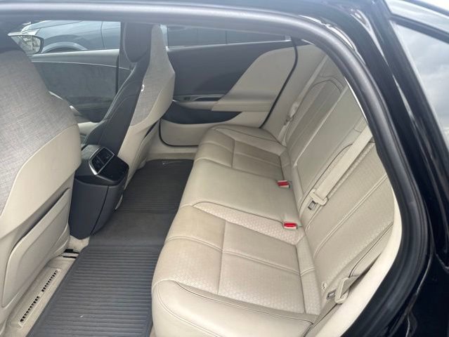 Used 2022 Lucid Air Dream Edition AWD/4WD image 17