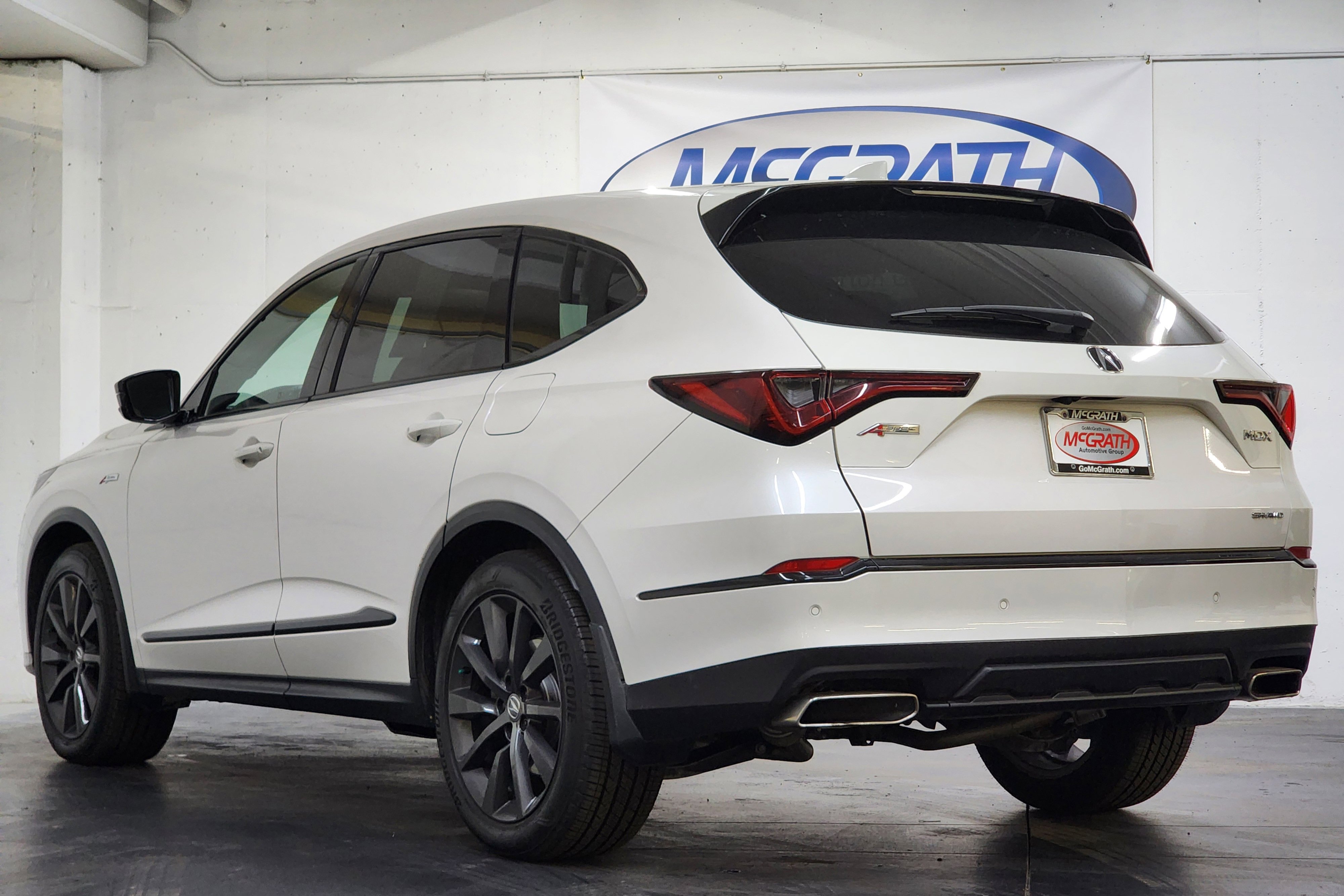 Used 2025 Acura MDX A-Spec image 9