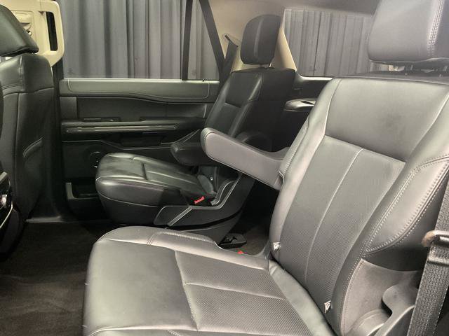 Used 2023 Ford Expedition XLT AWD/4WD image 9