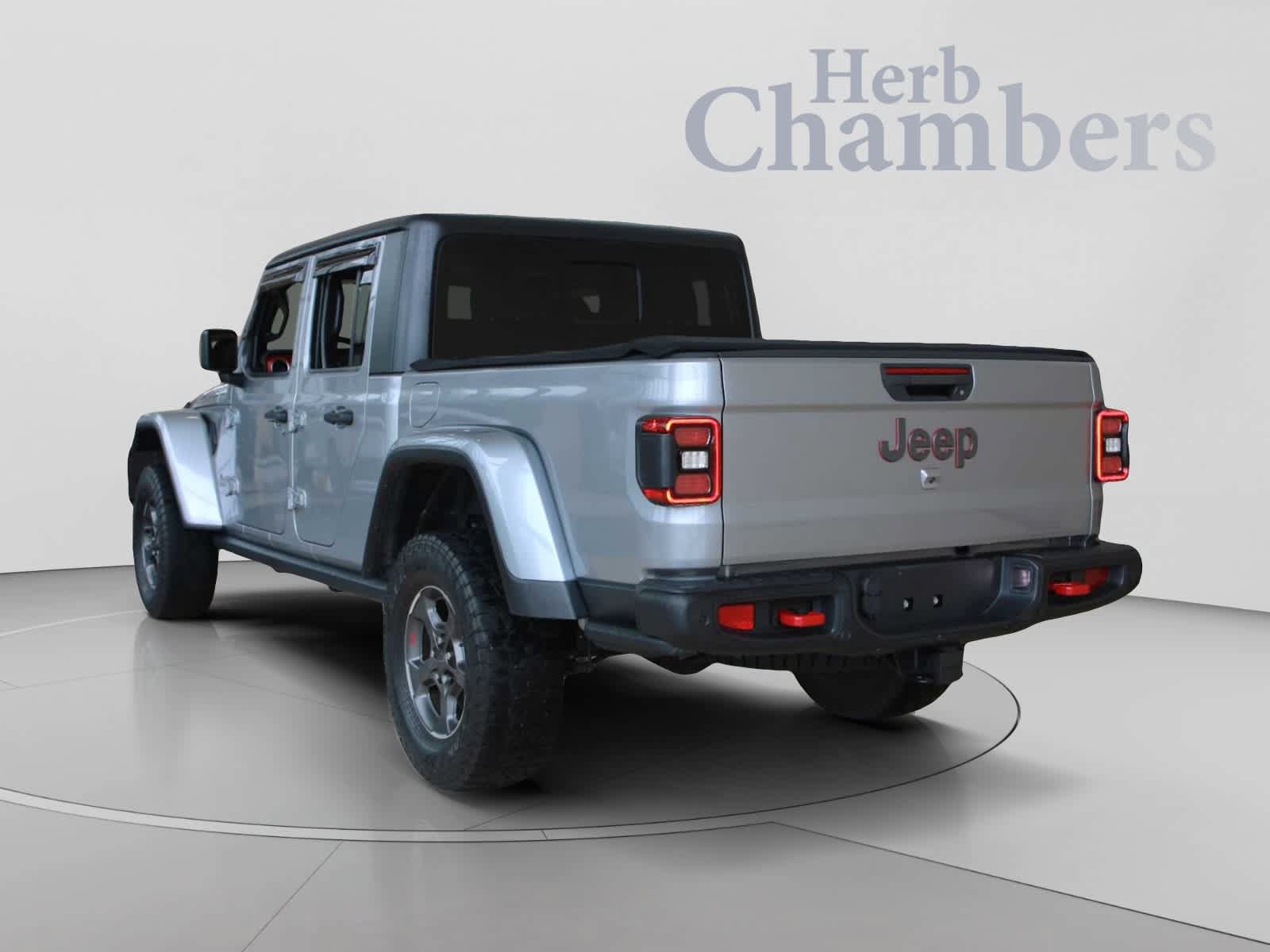 Used 2020 Jeep Gladiator Rubicon AWD/4WD image 3
