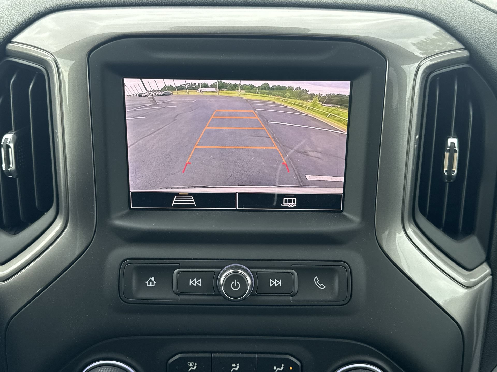 Certified 2026 Chevrolet Silverado 1500 Custom w/ Turbomax Blackout Package AWD/4WD image 17