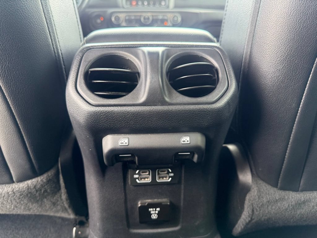 Used 2021 Jeep Wrangler Unlimited Sahara w/ Cold Weather Group AWD/4WD image 41