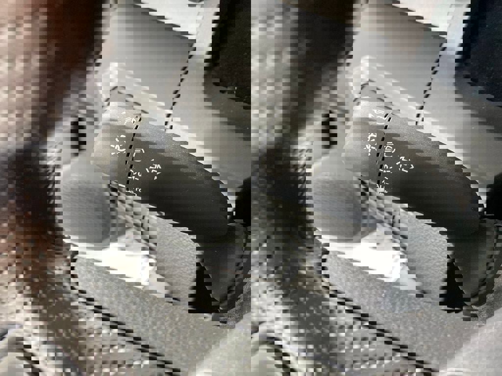 New 2026 Toyota Tacoma SR image 17