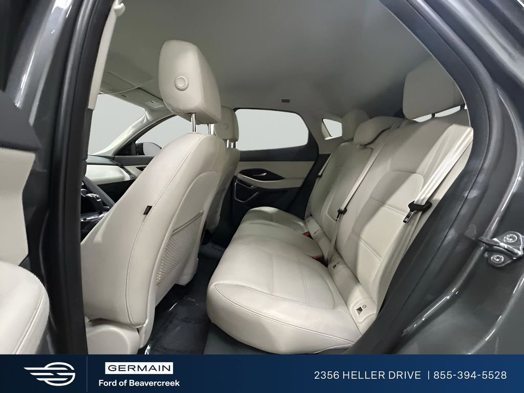 Used 2020 Jaguar E-PACE SE image 23