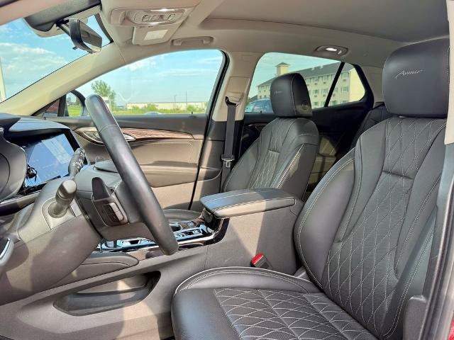 Used 2023 Buick Envision Avenir AWD/4WD image 11