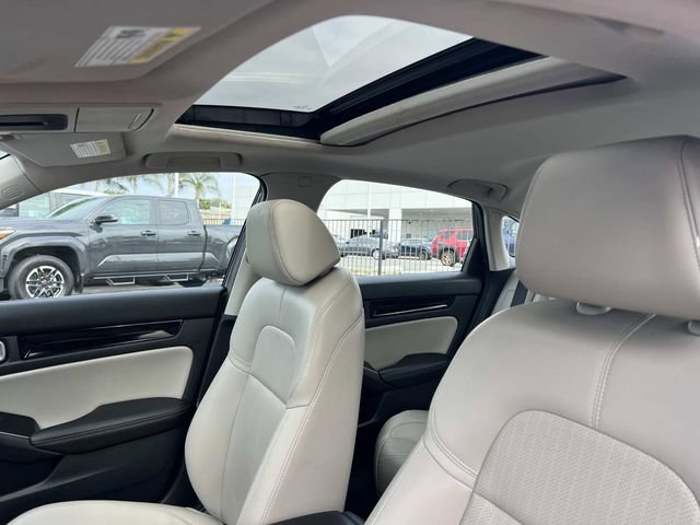 Used 2023 Honda Civic Touring image 22