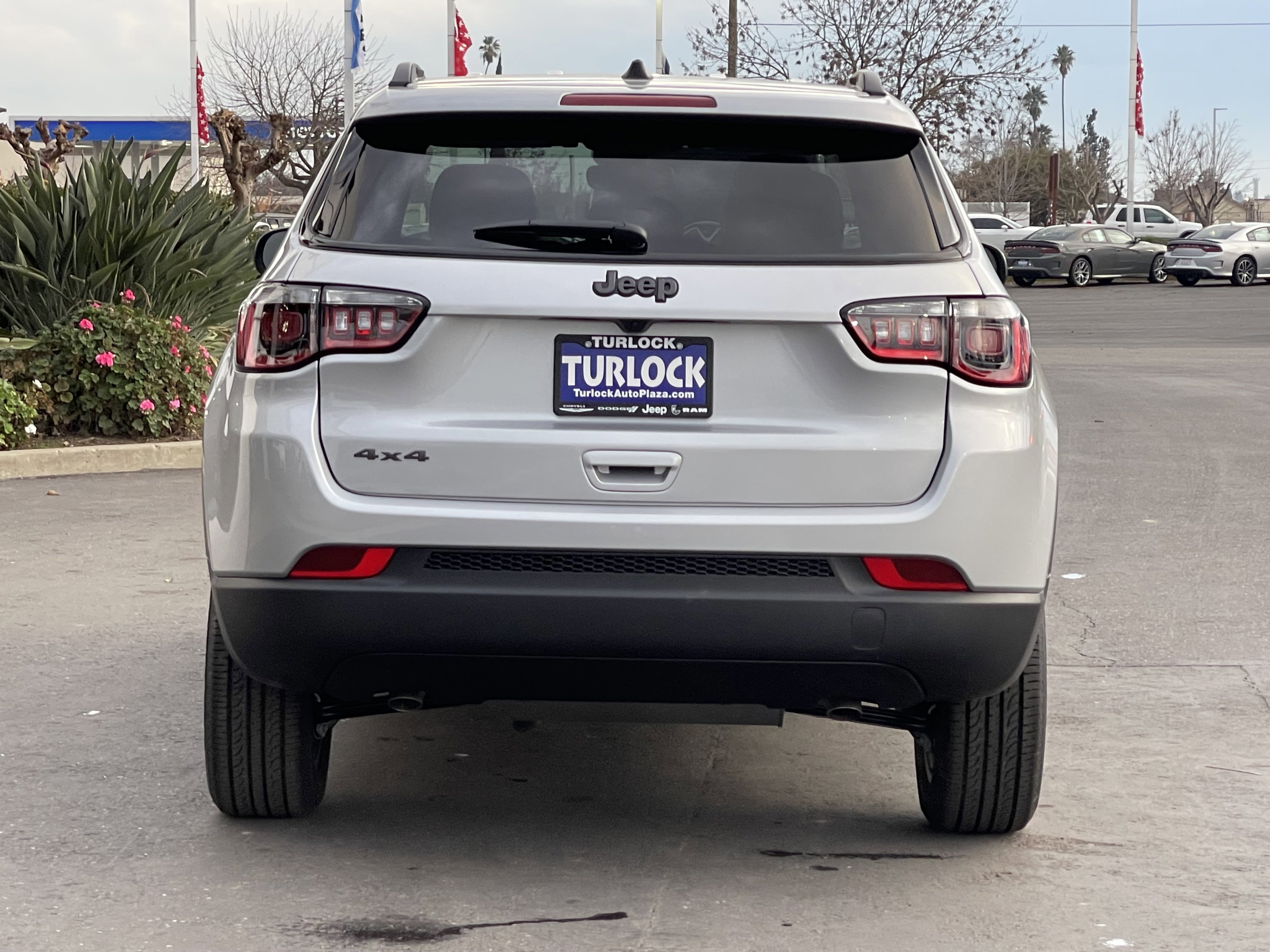 New 2026 Jeep Compass Latitude image 6