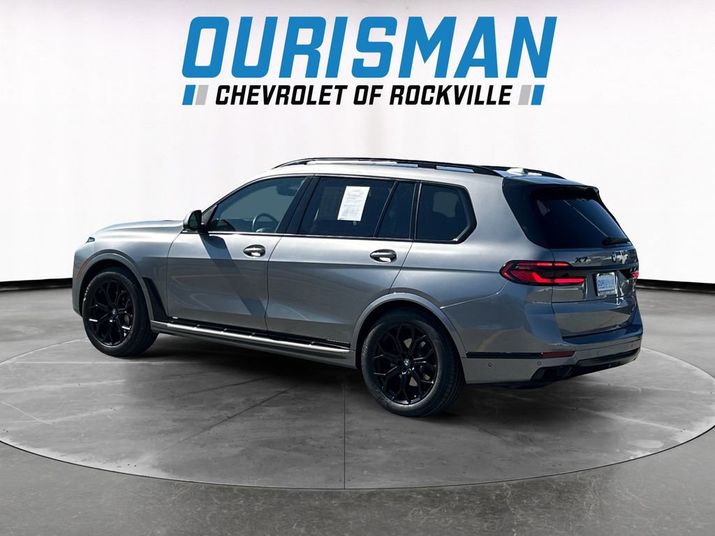 Used 2024 BMW X7 xDrive40i w/ Premium Package image 4