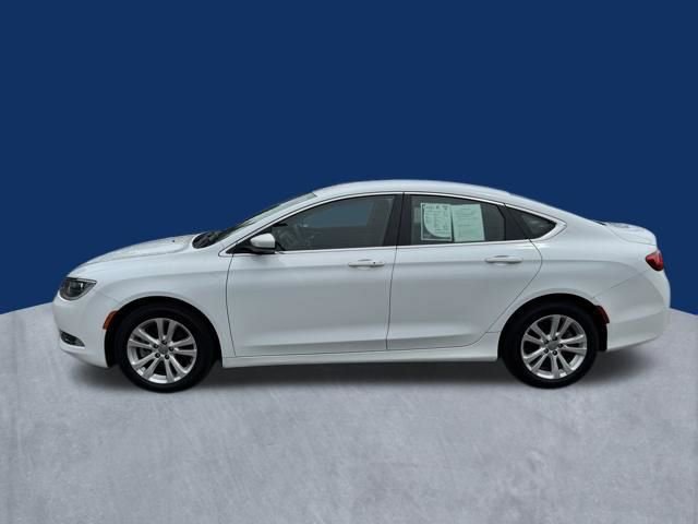 Used 2015 Chrysler 200 Limited FWD image 5