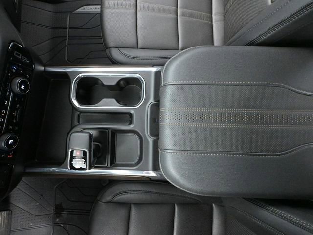 Used 2024 Chevrolet Silverado 1500 High Country w/ High Country Premium Package image 41
