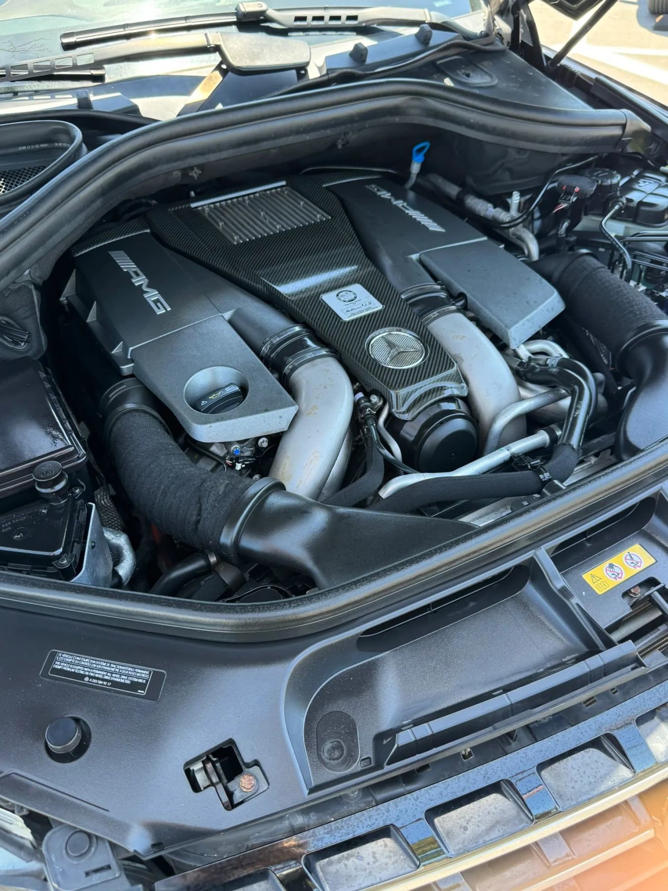 Used 2012 Mercedes-Benz ML 63 AMG 4MATIC w/ AMG Performance Pkg image 35