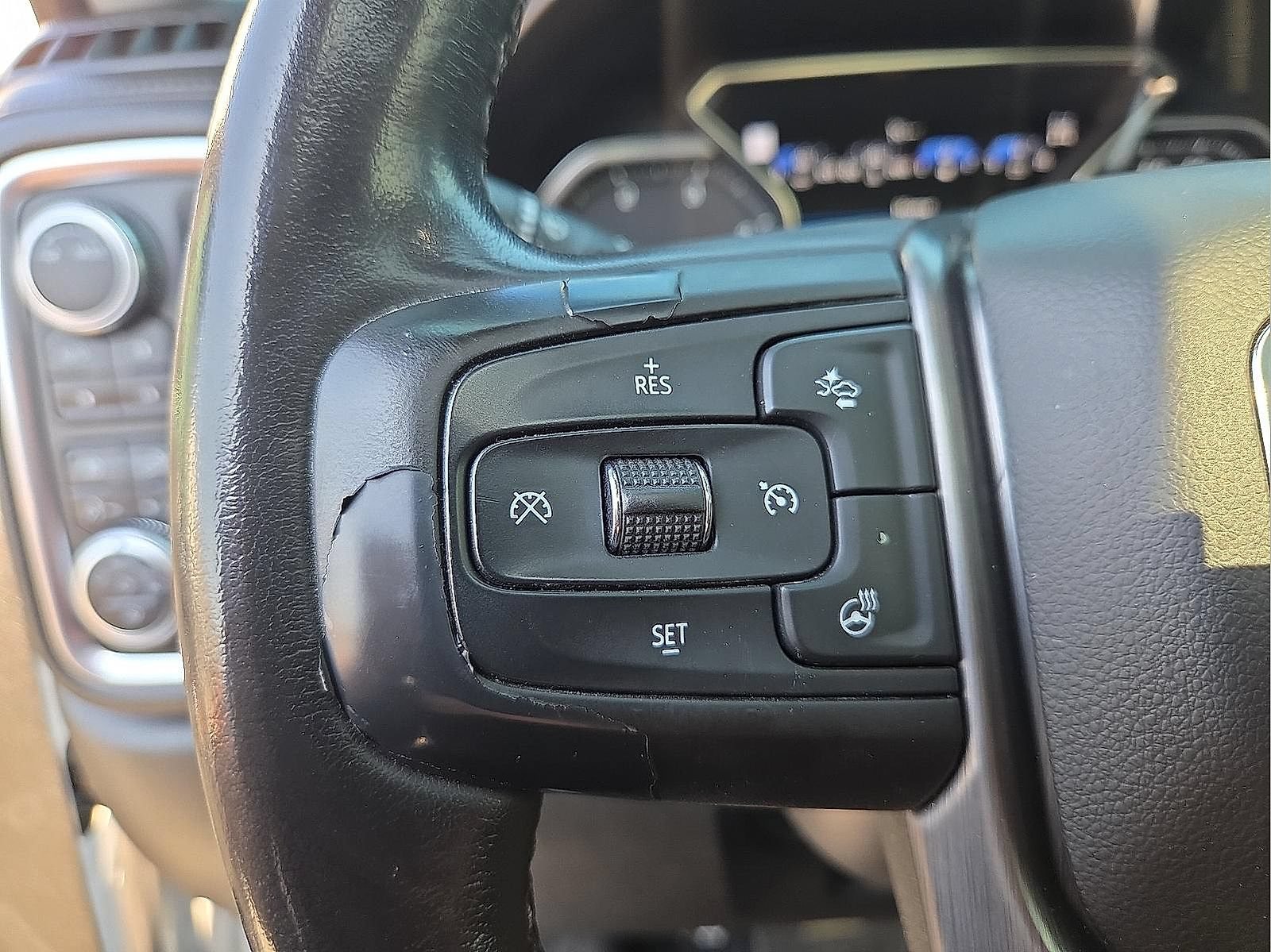 Used 2020 GMC Sierra 2500 Denali w/ Denali Ultimate Package AWD/4WD image 12