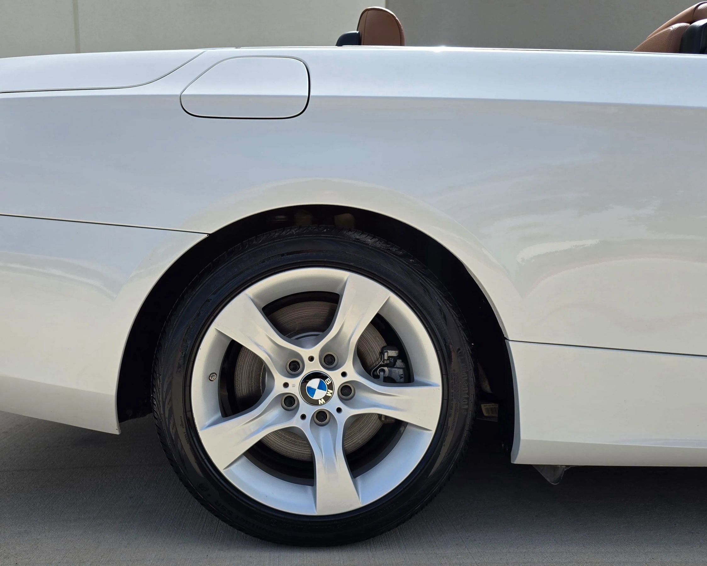 Used 2013 BMW 335i Convertible RWD image 54