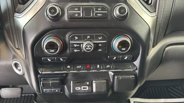Used 2019 Chevrolet Silverado 1500 LT w/ All-Star Edition image 21