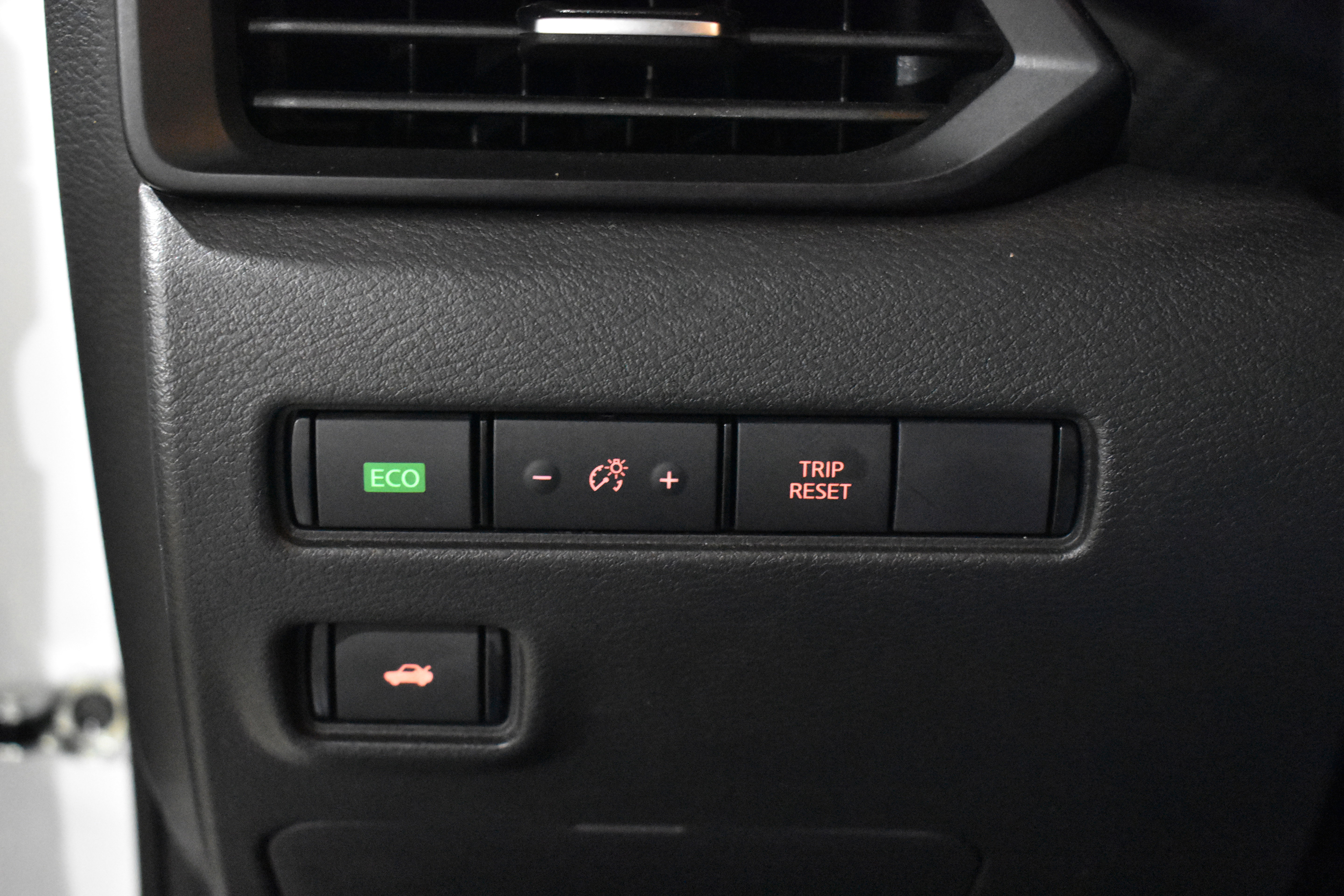 Used 2024 Nissan Sentra S image 20