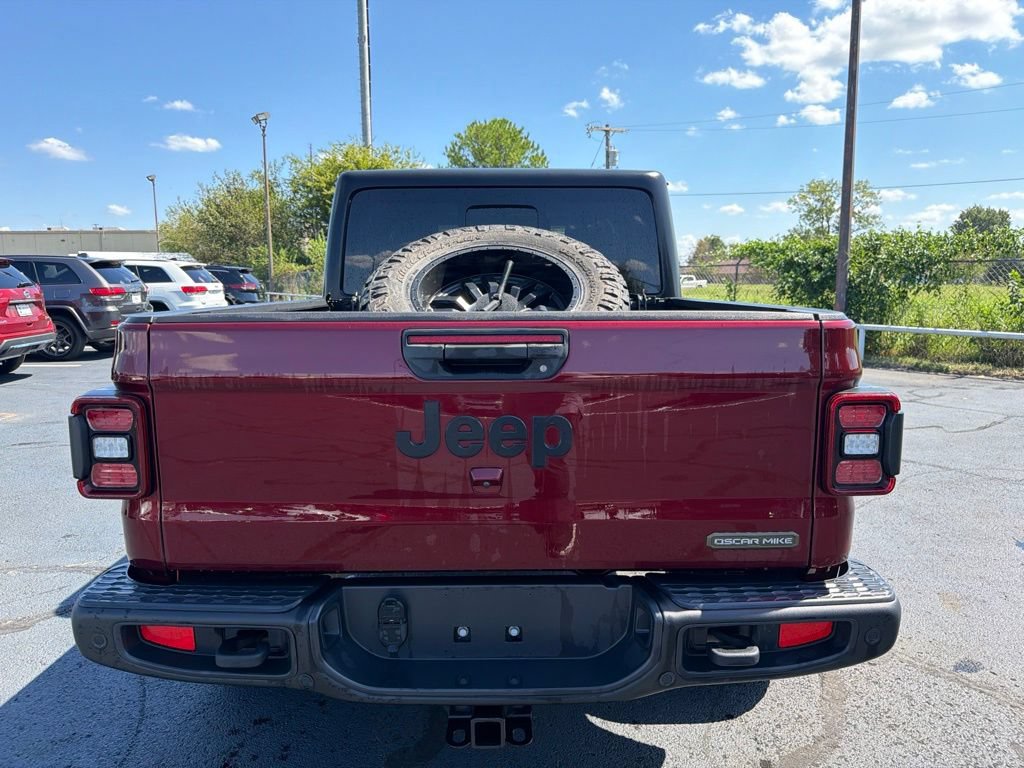 Used 2021 Jeep Gladiator Sport AWD/4WD image 6