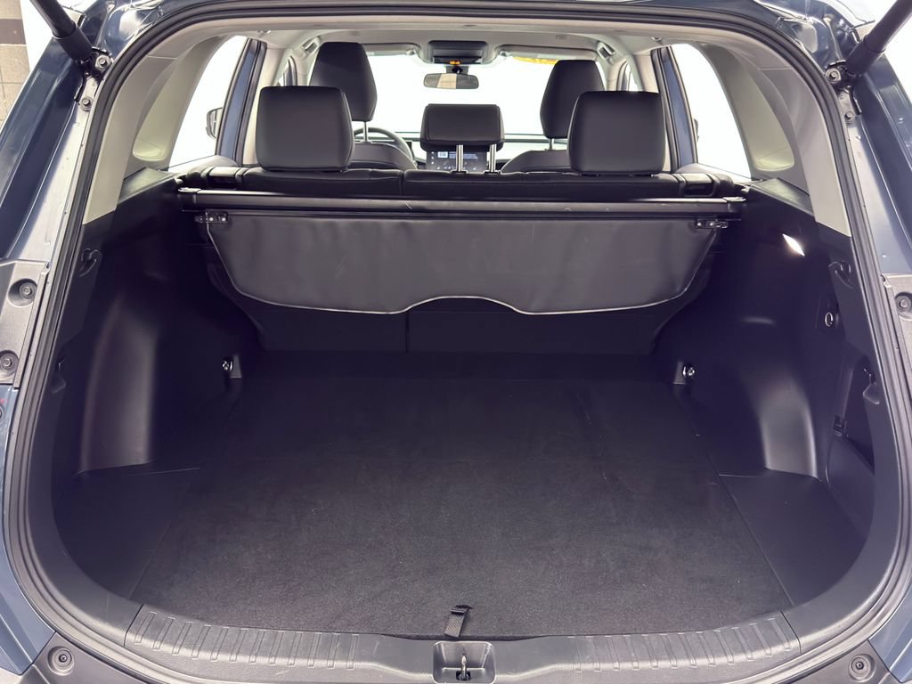 Used 2026 Toyota RAV4 XLE Premium AWD/4WD image 44