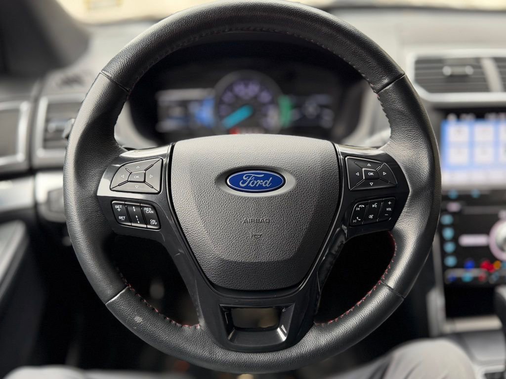 Used 2019 Ford Explorer Sport w/ Equipment Group 401A image 9