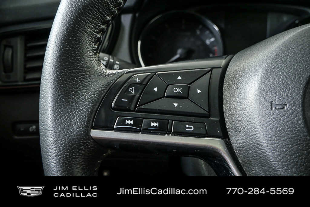 Used 2020 Nissan Rogue SL w/ Premium Package FWD image 10