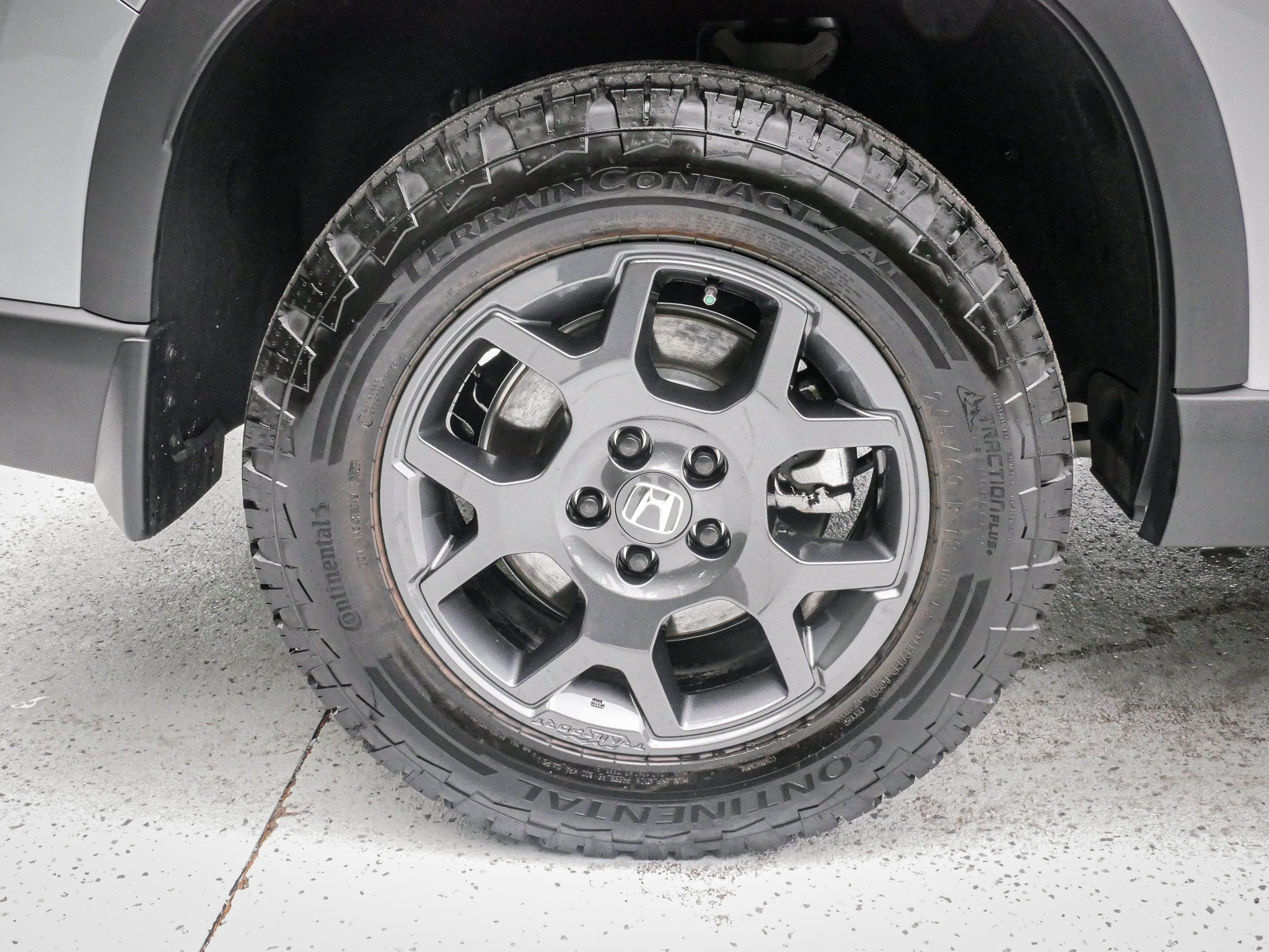 Used 2025 Honda Pilot TrailSport image 13