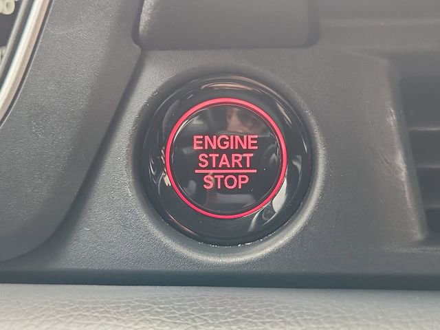Used 2023 Honda Pilot Touring image 17