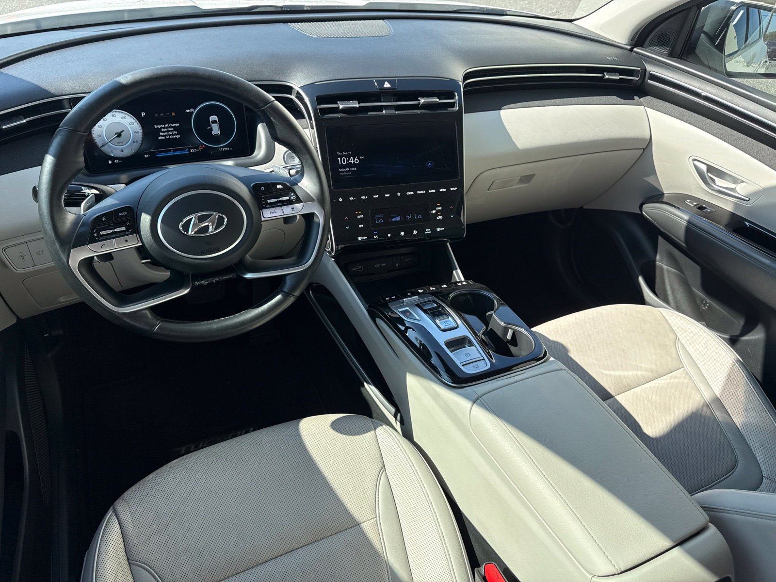 Used 2023 Hyundai Tucson Limited FWD image 16