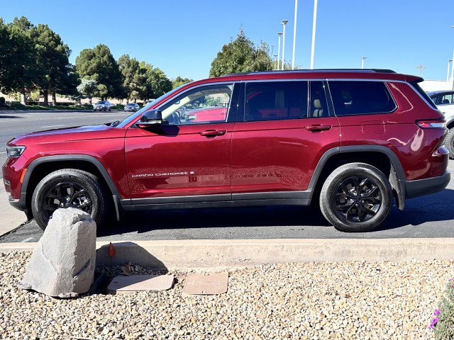 Used 2021 Jeep Grand Cherokee L Limited w/ MOPAR Finishing Package image 6