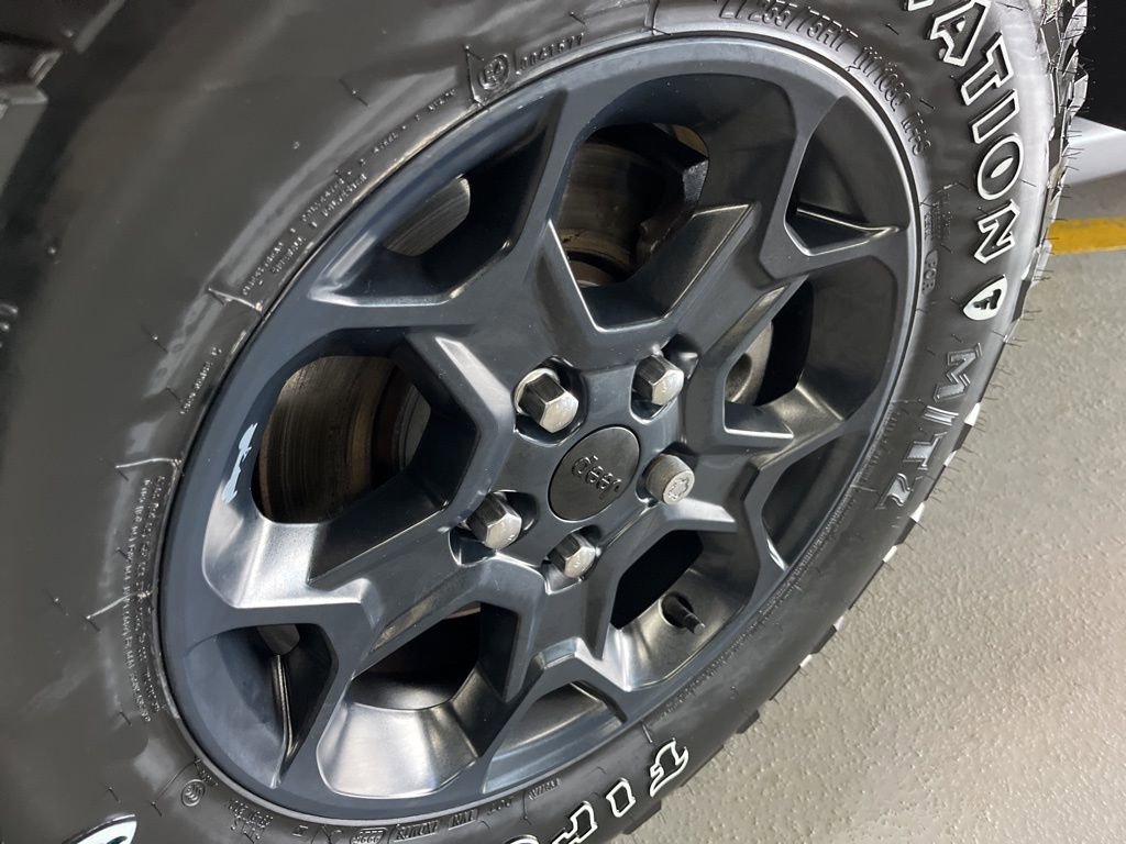 Used 2023 Jeep Wrangler Willys image 15