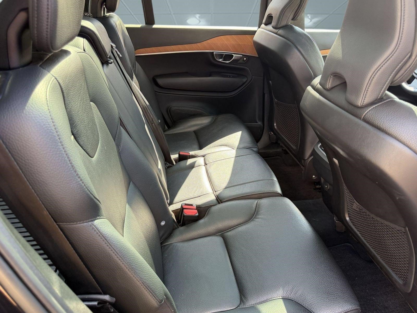 Certified 2023 Volvo XC90 B5 Plus w/ Protection Package Premier AWD/4WD image 29