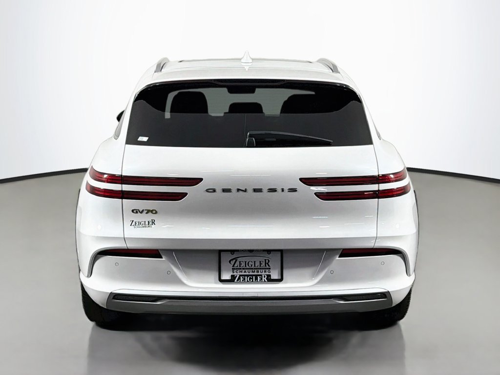 Used 2024 Genesis Electrified GV70 AWD/4WD image 6
