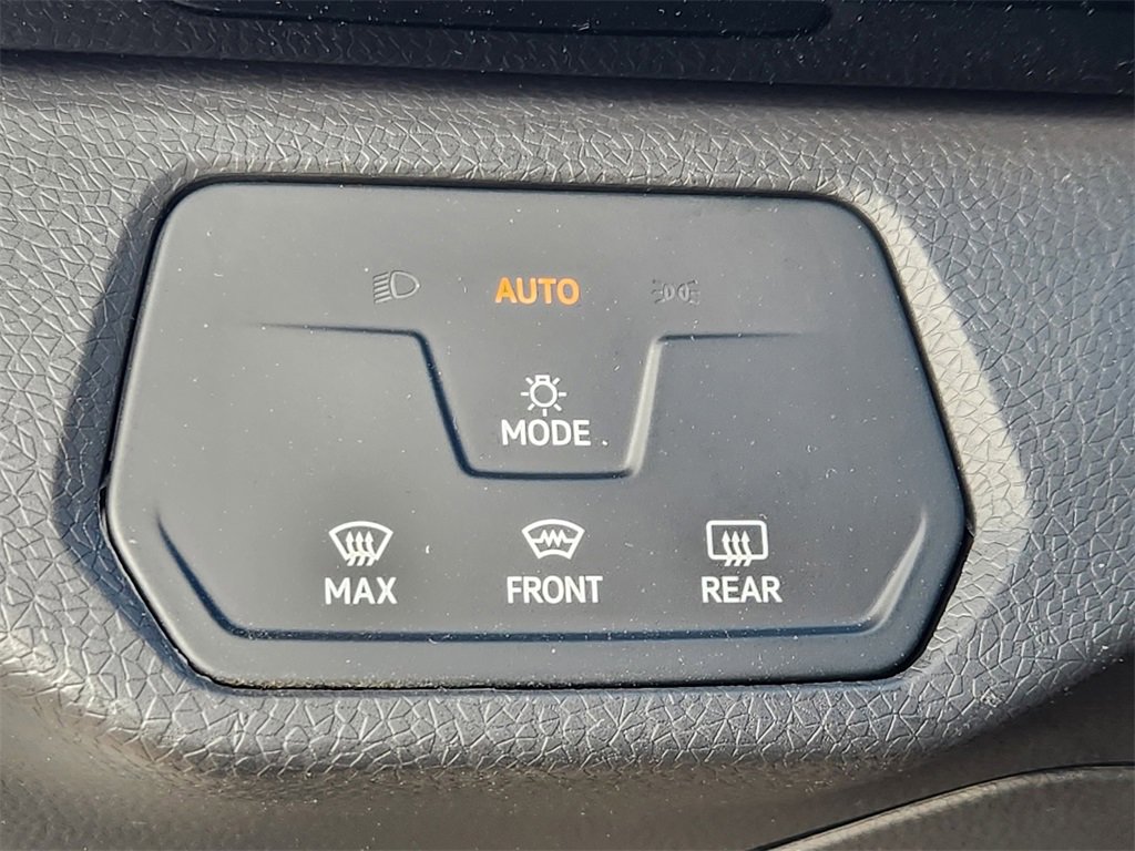 New 2026 Volkswagen ID.4 Pro image 17