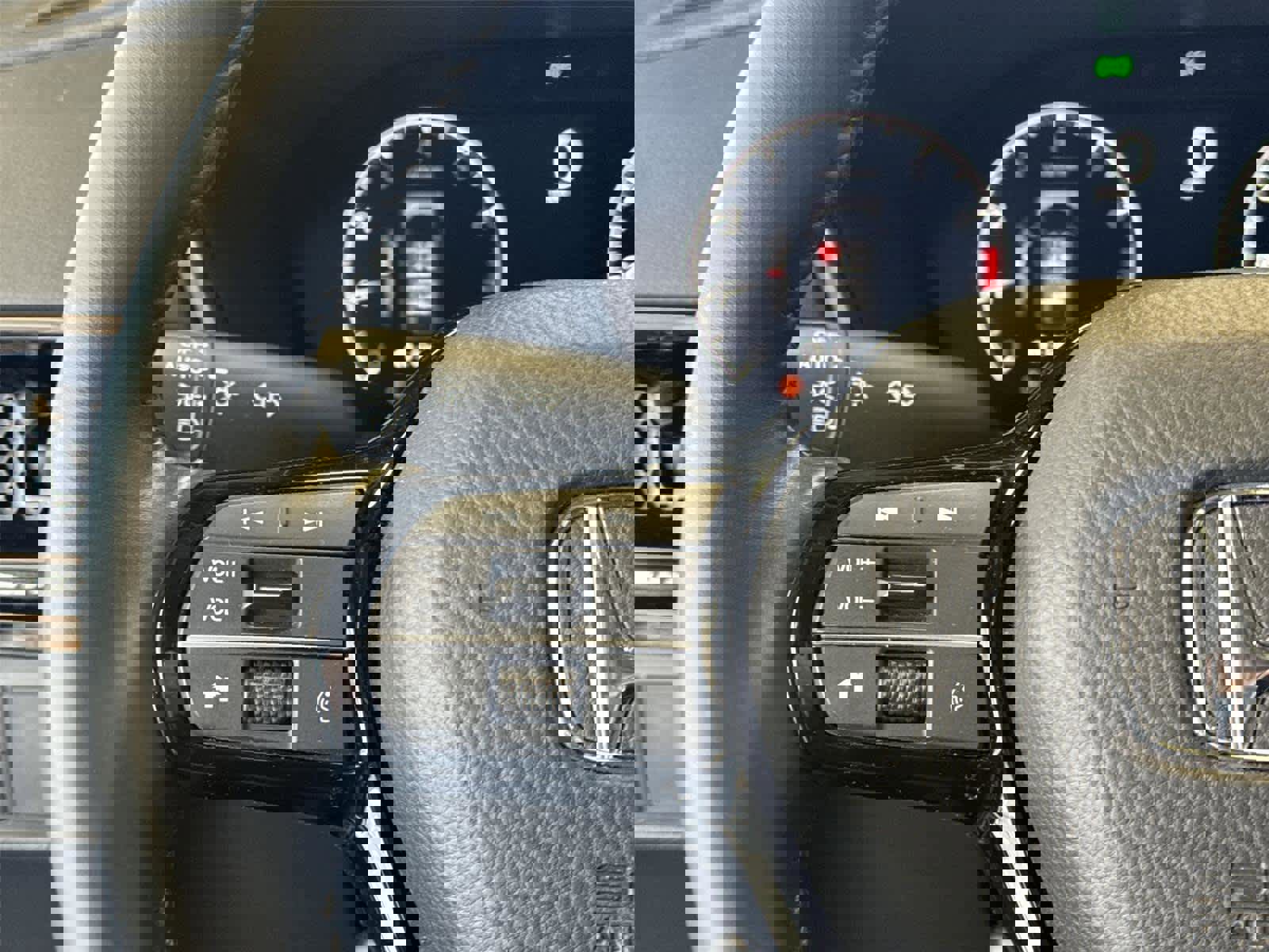 Used 2024 Honda CR-V EX-L image 20