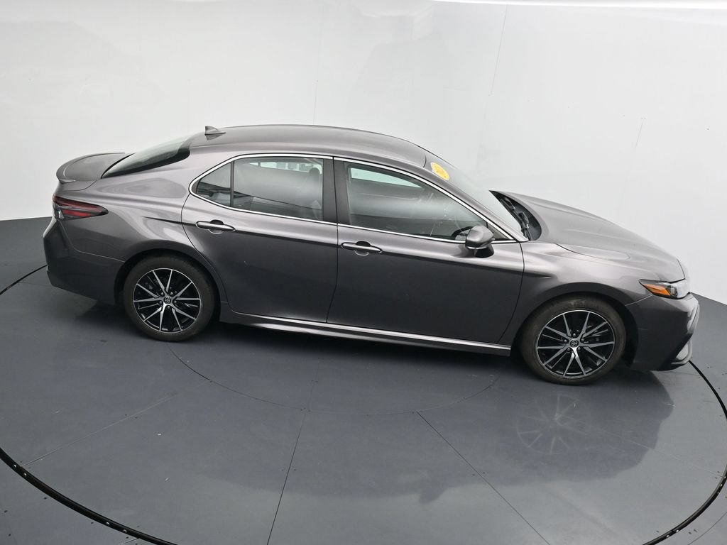 Used 2023 Toyota Camry SE FWD image 31