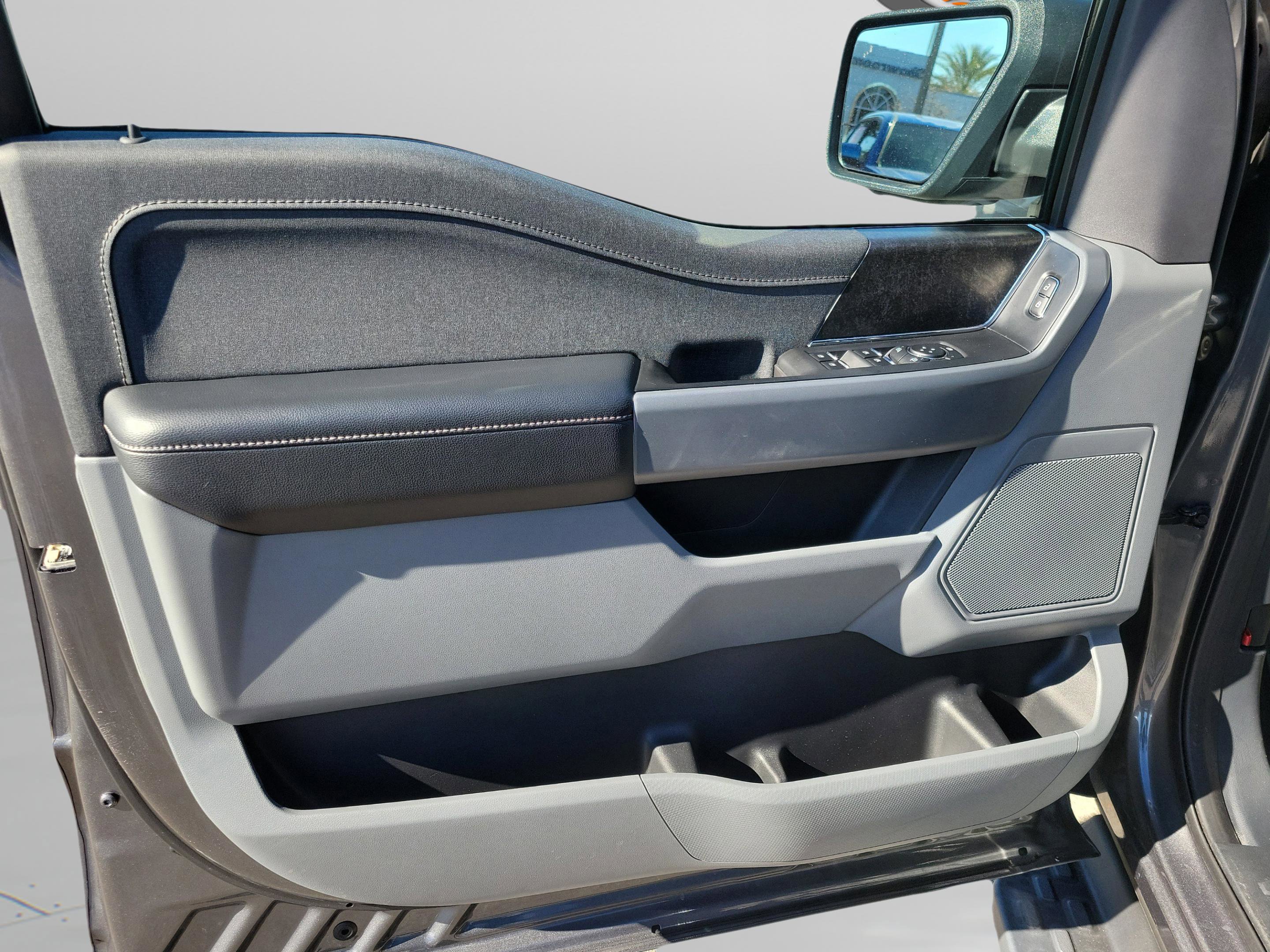 Certified 2023 Ford F150 Lightning XLT image 30