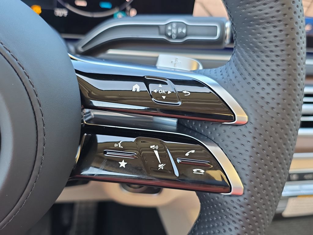 New 2026 Mercedes-Benz GLS 450 4MATIC image 25
