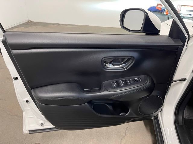 Used 2024 Honda HR-V LX image 25