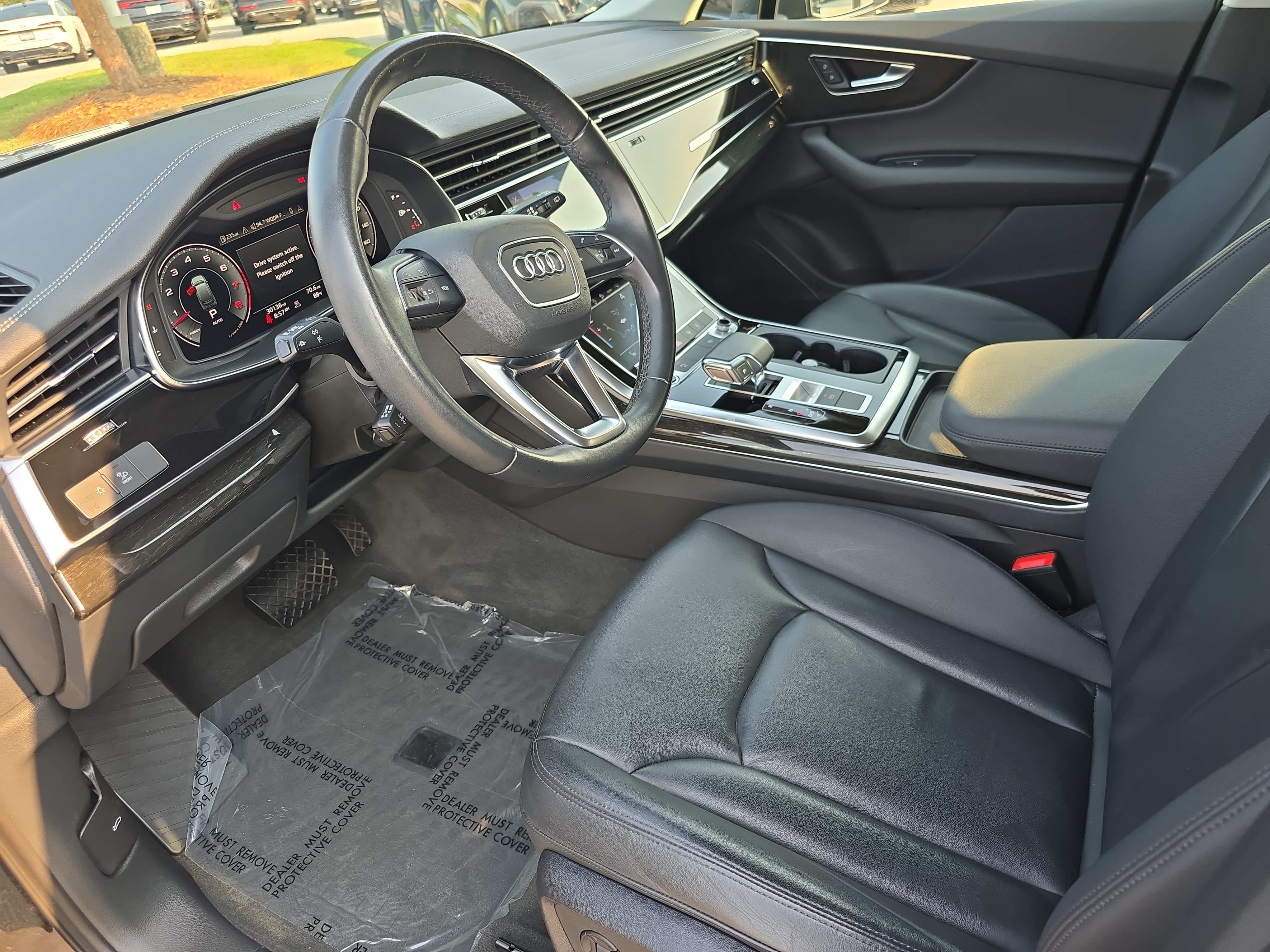 Used 2023 Audi Q7 3.0T Premium AWD/4WD image 15