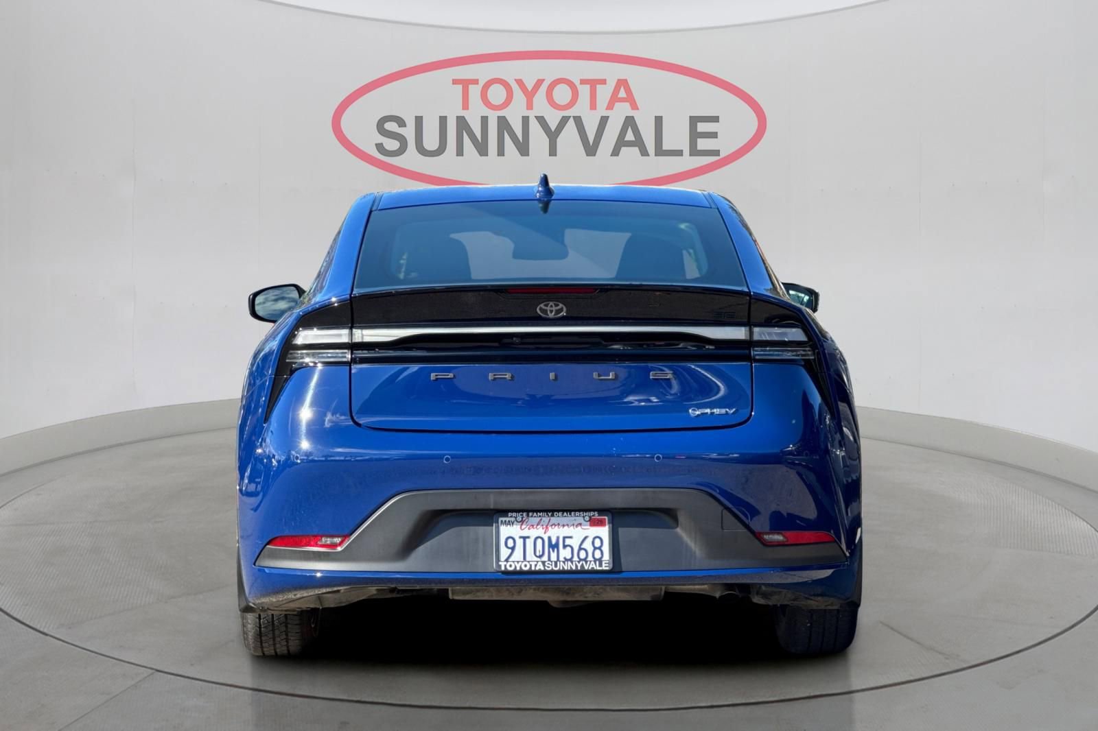 Used 2025 Toyota Prius Plug-In Hybrid image 8