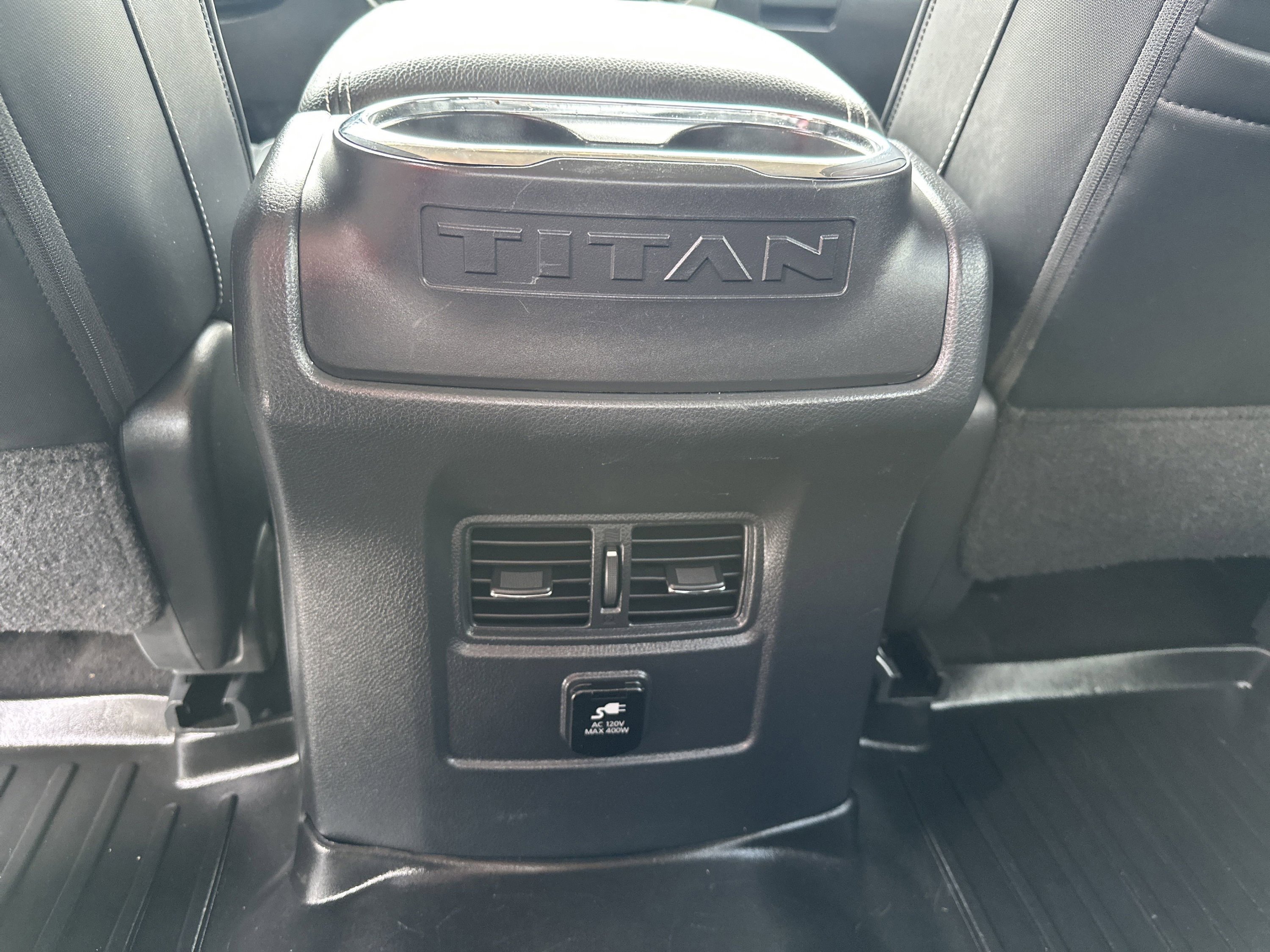 Used 2017 Nissan Titan PRO-4X image 20