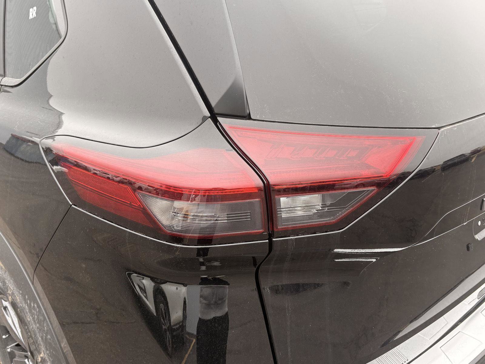 New 2026 Nissan Rogue SV image 7