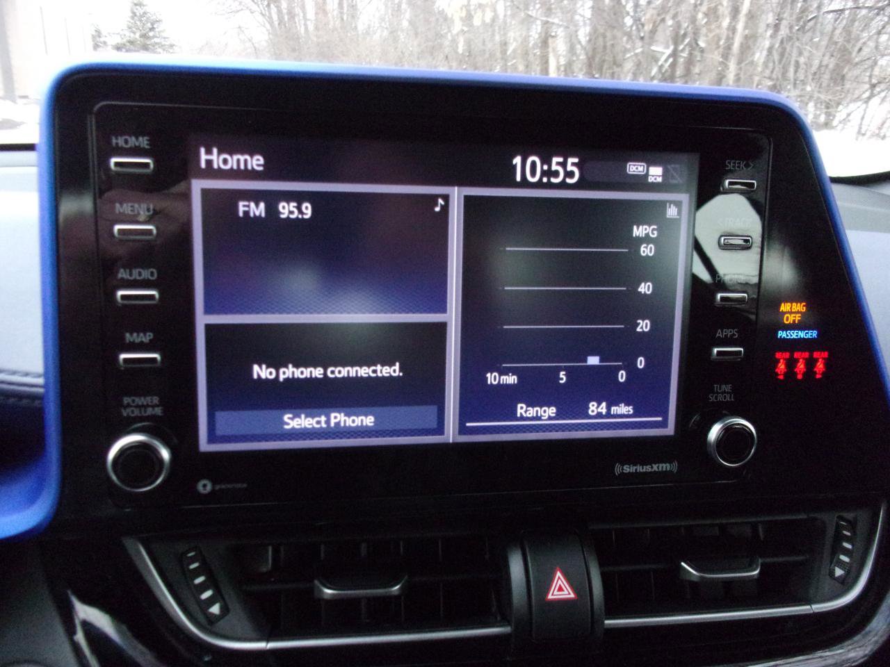 Used 2021 Toyota C-HR XLE image 19