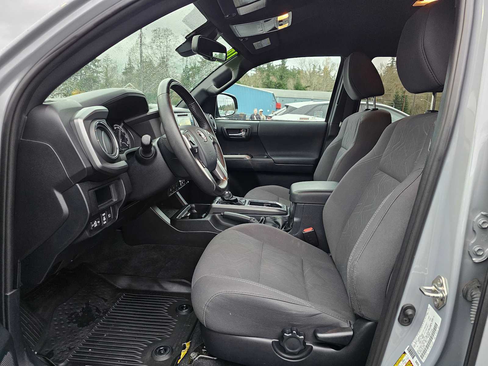 Used 2019 Toyota Tacoma TRD Sport image 25