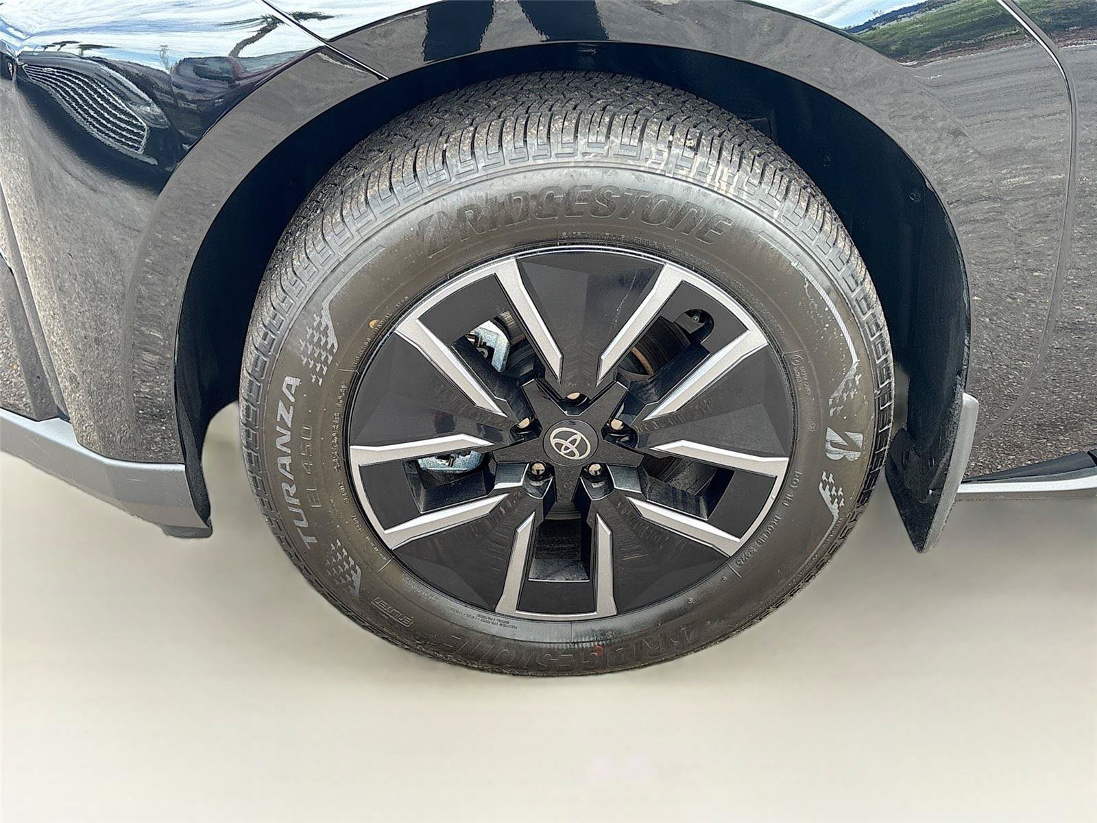 Used 2026 Toyota bZ FWD image 31